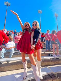 Ttu Game Day Outfit, College Gameday Outfits Texas Tech, Ou Texas Outfit, Iron Bowl Outfit Alabama, Texas Tech Sorority, Gameday Outfit Arkansas, Texas Tech Gameday Outfit, Team Dinner Outfit, Oklahoma Game Day Outfit