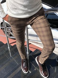 Malacan Slim-fit Pants Brown – brabion Pattern Pants Outfit Men, Pattern Pants Outfit, Brown Color Code, Patterned Pants Outfit, Brown Pants Men, Comfortable Dress Pants, Pattern Pants, Fabric Pants, Pants Outfit Men