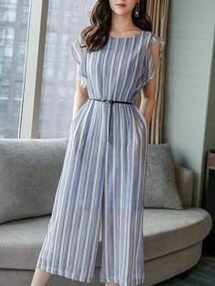 Ruffled Jumpsuit, Dress Design Ideas, Cotton Night Dress, Western Wear Outfits, Design Moda, Trendy Dress Outfits, Stylish Dresses For Girls, Stylish Clothes For Women, Casual Jumpsuit