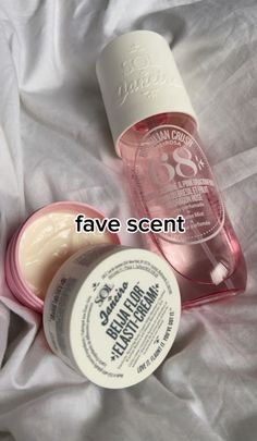 68 Perfume, Preppy Inspo, Beauty Wishlist, Day Makeup Looks, Makeup List, Preppy Coquette, Pink Lifestyle, Care Aesthetic