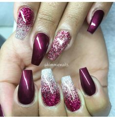 Burgundy Silver Nails, Red Christmas Nails 2022, Christmas Nails 2022, Fall Nails 2023, Fantastic Nails, Nail Pics, Ombre Nail Art Designs, Mauve Nails, Red Christmas Nails