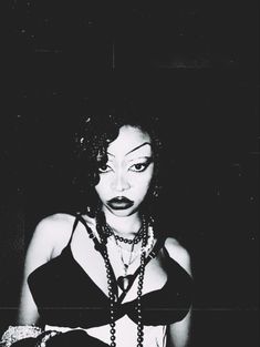 Black Goth Women, Goth Celebrities, Black Goth Aesthetic, Vampire Royalty, Black Alternative Girl