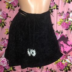 Betsey Johnson Black Terry Like Material Made In The Usa Comes With A Postcard Betsey Tag I Believe It Pre-Owned Or Been Stored Over The Years Collectors Stretchy Adorable Retro Black Fitted Mini Wrap Skirt, Fitted Black Mini Wrap Skirt, Spring Night Out Mini Wrap Skirt, Spring Mini Wrap Skirt For Night Out, Black Mini Wrap Skirt For Spring, Black Wrap Skirt For Spring Night Out, Retro Black Skirt For Spring, Vintage Daisy, Wrap Skirt