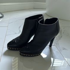 Amazing Condition! Small Scuff On Heel (See Photos) Original Box Included! Chanel Black Ankle Boots, Shoes Chanel, Chanel Chain, Chanel Shoes, Bootie Boots, Original Box, Ankle Boots, Chanel, Size 6