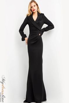 Looking for a glamorous dress to make a statement at your next formal event? Check out Jovani 06774. This stunning long sleeve dress features a V-neckline and figure-flaunting silhouette that is sure to turn heads. It's available in a variety of colors, so you can find the perfect look to match your personal style. Whether you're attending a wedding, gala, or another special occasion, this dress is sure to make you feel like the belle of the ball! Classy Evening Dress, Plus Size Evening Gown, Modest Evening Dress, Unique Prom Dresses, Glamorous Dresses, Dress Purchase, Formal Dresses Prom, Dress Cover, Evening Dresses Long