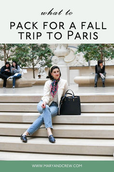 Get ready for a fashionable fall in Paris with a curated packing list that reflects effortless elegance. Choose versatile layers like a sleek trench coat, cozy knitwear, and sophisticated accessories to stay stylish and comfortable amidst the city’s autumnal allure. Step out in confidence and embrace the Parisian fall experience Fall France Outfit, Paris Fall Fashion 2024, Paris Sightseeing Outfit, Fall In Paris, Sightseeing Outfit, Cozy Knitwear