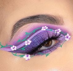 Makeup Ideas 2023, Artistic Eyeshadow, Book Of Magic, Eyeshadow Designs, Flower Vines, Plouise Makeup, 50 Makeup, Makeup Drawing, Flower Makeup