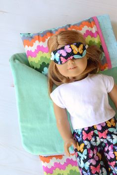 Doll Cape, Doll Pajamas, Journey Girl Dolls, American Girl Doll Diy, American Girl Patterns, Pajama Pattern, American Girl Doll Crafts