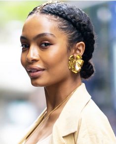 Trend Braids, Natural Hair Care Regimen, Rose Braid, Male Hairstyles, Yara Shahidi, Hair Care Regimen, Pelo Afro, Natural Hair Updo