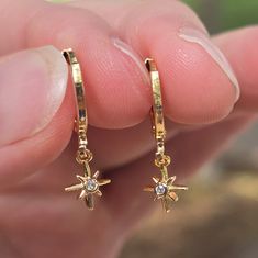 Brand New Dangling Star Earrings With Crystals. High-Quality 18k Gold Plating, Waterproof, Rustproof. Great For Sensitive Ears. Will Last Forever. 147 Earrings With Crystals, Earrings Color, Sensitive Ears, Star Earrings, Gold Plating, Cosplay Costumes, 18k Gold, Gold Plate, Jewelry Earrings