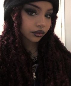 Afro Goth, Alt Makeup, Alternative Makeup, Grunge Makeup, Girls Makeup, Pretty Makeup, Black Girls Hairstyles, Cute Makeup, Aesthetic Hair