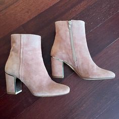 Rose Colored Suede Sezane Lea Ankle Boots In Size 37. Worn Outside A Handful Of Times. They Are Gorgeous, But They Are Unfortunately Slightly Too Tight On Me. There Is A Small Smudge On The Back Of The Heel Of The Right Shoe As Seen In The Second To Last Photo. Pink Ankle Boots, Rose Color, Bootie Boots, Light Pink, Ankle Boots, Tights, Two By Two, Women Shoes, Boots