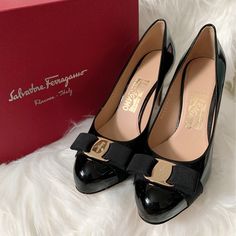 _new _ Hight 3.5 Inch( 9 Cm) _100% Authentic Salvatore Ferragamo Pumps, Ferragamo Pumps, Blue Suede Pumps, Vintage Pumps, Bow Pumps, Black Leather Pumps, Snakeskin Heels, Salvatore Ferragamo Shoes, Black Suede Heels