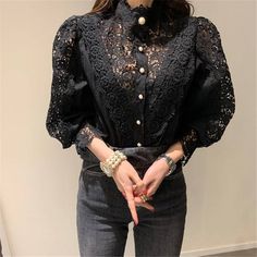 Vintage Lace Blouses, Patch Blouse, Autumn Clothing, Flower Party, Pretty Blouses, Puff Long Sleeves, White Lace Top, Boho Shirts, Fashion Korean