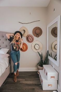 Hat Storage Ideas, Hat Organizer, Diy Outfits, Looks Country, Camper Ideas