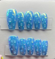 A sky blue drew drop nail with 3D water drop accents. Shown in medium coffin. Includes application kit. Chrome Nails Summer, Water Nail Art, Water Nails, Nails Chrome, Summer Water, Nail Swag, Nails Summer, Dream Nails