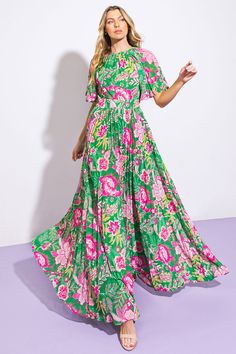 Curvy Maxi Dress, What To Wear Fall, Fuchsia Dress, Resort Dresses, Jumpsuits And Romper, Maxi Dress Green, Curvy Dress, Vacation Dresses, Maxi Dress Party