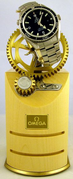 Luxury Safe, Watch Art, Watch Winders, Omega Watches, Counter Design, Watches Luxury