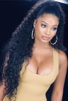 High Half Up Half Down Hair, Half Up Half Down Hairstyles Black Women, Half Up Half Down Hair Black Women, Half Up Half Down Ponytail, Black Women Style, Sleek Ponytail Hairstyles, Hair Black Women, Black Ponytail Hairstyles, Ombré Hair