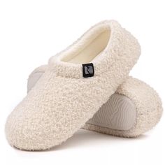 Women's Teddy Fleece Closed Back Slipper, Size 7-8 Us Women, White : Target Plush Couch, White Slippers, Comfy Slippers, Teddy Fleece, Thick Socks, Womens Fleece, House Shoes, Comforters Cozy, Santa Monica