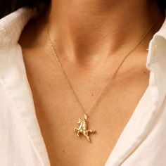 14K Gold Unicorn Necklace For Girls, Unicorn Gift, Unicorn Jewelry, Fantasy Necklace D E T A I L S * Gold KT: 14K Gold * Gold Color: Yellow Gold * Chain Lengths: 16", 18", 20", 22", 24", 26" * Chain Style: Rolo Chain S H I P P I N G & R E T U R N S * Ready to Ship in 1-2 Business Days * FREE shipping on all U.S. orders  * Packed in labeled gift box C O N T A C T Contact us with any inquiries by Etsy convo! S H O P Check out my shop https://www.etsy.com/shop/DesignGoldJewelry Go Directly to My Se Fantasy Necklace, Unicorn Jewelry, Necklace For Girls, Daisy Jewelry, Necklace Gothic, Unicorn Necklace, Gothic Necklace, Wire Necklace, Barbed Wire