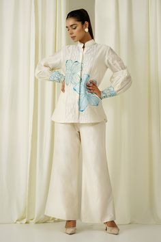 Shop for these amazing collections of Ivory Chanderi Embroidered Thread Collared Neck Shirt And Pant Set For Women by Sakshi Khetterpal online at Aza Fashions. Embroidered Coord Sets For Women, Embroidered Coord Set, Winter Outfits Elegant, Coord Sets For Women, Thread Beads, Kurti Patterns, Satin Set, Floral Embroidered Top, Shirt Pant Set