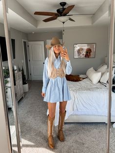 Styling Western Outfits, Formal Denim Outfits For Women, Western Hippy Outfits, Frontier Days Outfit, Cowboy Dress Up, 2024 Nfr Outfits, Lane Boots Outfit, Cowboy Boot And Dress Outfit