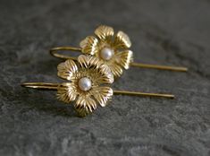 http://www.etsy.com/listing/98229703/gold-flower-earringswedding-gold?ref=sr_gallery_11_search_query=gold+flower+earring_view_type=gallery_ship_to=ZZ_min=0_max=0_search_type=handmade $55.00 Elegant Filigree Flower Earrings For Wedding, Wedding Filigree Drop Flower Earrings, Twig Jewelry, Gold Pearl Jewelry, Gold Earrings Wedding, Feather Bracelet, Pearl Earrings Wedding, Pearl Bridal Jewelry, Bridesmaid Pearls