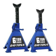 two blue jack stands with the numbers 6 ton and 4 ton on each one side