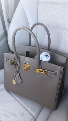 Birkin Bag Collection Closet, Hermes Collection Closet, Outfits With Birkin Bag, Luxury Purses Hermes Birkin, Kelly Birkin Bag, Hermes Bag Collection, Hermes Etoupe Outfit, Hermes Birkin 30 Outfit, Luxury Bag Collection Closet