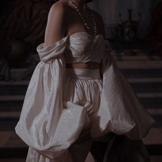 Arabian Nights Aesthetic, Arabian Party, Aphrodite Aesthetic, Arabian Princess, Have Courage And Be Kind, Dress Aesthetic, Princess Aesthetic, Princess Outfits, Aesthetic Women