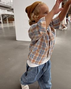 Little Boy Outfits Aesthetic, Vintage Baby Boys, Baby Fits, Toddler Boy Fashion, Boy Pictures, Baby Style, Baby Boy Fashion, Baby Family, Boy Mom