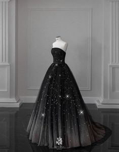 Black Star Dress, Kpop Stage Outfits, Night Gown Dress, Kpop Stage, Black Ball Gown, Prom Inspo, Goddess Costume, Gowns Dresses Elegant, Turkish Film