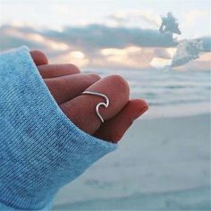 Wave Silver Ring Wedding Ring R00041 Anel Do Humor, Wave Ring Silver, Beach Rings, Ocean Ring, Wave Jewelry, Gold Beach, Ring Man, Gold Waves, Ocean Jewelry