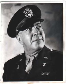 8x10 photo of EDGAR RICE BURROUGHS World War 2 portrait Famous Veterans, Vintage Celebrities, John Carter Of Mars, Tarzan Of The Apes, Military Images, Edgar Rice Burroughs, History Magazine, Military Heroes, Men In Uniform