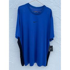 Nike Dri Fit Mens Pullover Short Sleeve Training Top T-Shirt Blue Sz Xxl New With Tag No Flaws Pullover Short Sleeve Crew Neck Dry Fit Stretchable Lightweight Activewear Relaxed Fit Swoosh Design Sweat-Wicking Performance Made In Indonesia See Photos For More Details And Measurements. Feel Free To Ask Any Questions! Casual Light Blue Moisture-wicking Tops, Light Blue Moisture-wicking Casual Top, Blue Sporty Moisture-wicking Tops, Sporty Blue Moisture-wicking Top, Blue Moisture-wicking Short Sleeve Shirt, Blue Sporty Shirt With Relaxed Fit, Blue Sporty Relaxed Fit Shirt, Blue Relaxed Fit Sporty Shirt, Light Blue Short Sleeve Sports Top