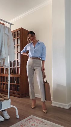 Office Casual Outfit, Chique Outfits, Professional Outfits Women, Business Outfits Women, Office Outfits Women, Elegante Casual, Classy Work Outfits