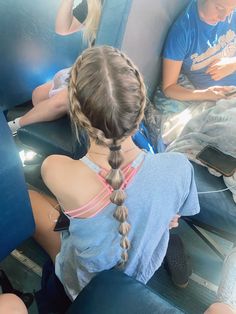 #hair #hairstyle #braid #sports #volleyball Footy Hairstyles, Cute Camp Hairstyles, Beach Volleyball Hairstyles, Tournament Hairstyles, Golf Hairstyle, Camp Hairstyles, Game Hairstyles, Rugby Hairstyles