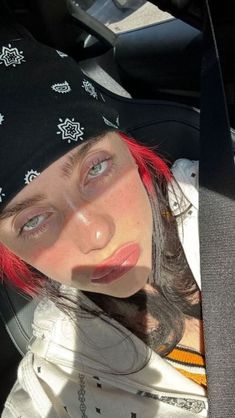 Billie Eilish Recent, Billie Eilish Cute, Billie Eilish Instagram, Red Roots, Billie Eillish, Extended Play