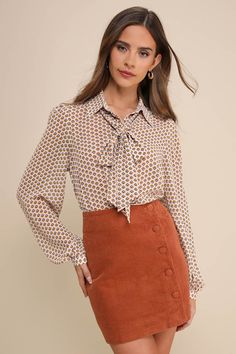 Keep it classic in the Lulus Katherina Rust Brown Button Front Corduroy Skirt! Soft and trendy corduroy shapes this high-waisted skirt with a flattering A-line silhouette and a row of functioning covered buttons along the side. Pair this skirt with a long sleeve top for a fall-approved look! Fit: This garment fits true to size. Length: Mid-thigh. Size medium measures 16.5" from waist to hem. Waist: Fitted - very fitted at natural waist. Hip: Loosely Fitted. Fabric: Fabric has no stretch. Unlined Orange Corduroy Skirt Outfit, Corduroy Skirt Outfit, Button Front Skirt, Brown Fits, Lulu Fashion, Corduroy Skirt, Cute Skirts, Bottom Clothes, Front Design