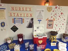 there are many items on the table for nurses to use in their work station, including plates and bowls