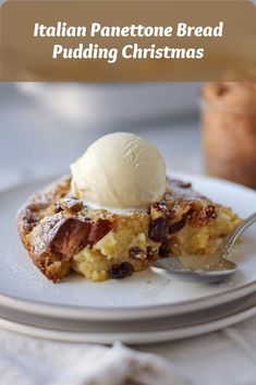 A rich bread pudding made with panettone, ideal for using holiday leftovers in Italian style. Panettone Bread Pudding, Panettone Bread, Italian Panettone, Easy Holiday Desserts, Comfort Desserts, Christmas Desserts Easy