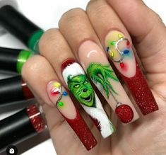 O Grinch, Unghie Sfumate, Michelle Lee