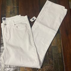 Style- Straight Leg Brand- Gap Size- 32 Tall Leg Women, Gap Pants, Jeans White, Gap Jeans, Jeans Color, Colored Jeans, White Jeans, Gap, Straight Leg