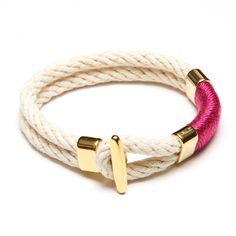 The simple design of the t-bar bracelet makes it easy to throw on and go, or pair it with a few other pieces.-Natural ivory cotton rope-Gold plated t-bar clasp closure-Gold plated spacer bead-Hand wrapped detail**************************************Sizing: If you're looking for a comfortable fit, we recommend ordering 1/2" larger than your wrist size (i.e. if your wrist measures 6.5", choose size 7"). If you're not sure, the size chart below can be used as a guide: 6.5” – Women’s Extra Small 7” White Adjustable Bracelets With Toggle Clasp, Adjustable White Bracelets With Toggle Clasp, Jewelry Chunky, Pearl Bracelets, Nautical Rope, Bar Bracelet, Jewelry Accessories Ideas, Dope Jewelry, Jewelry Lookbook