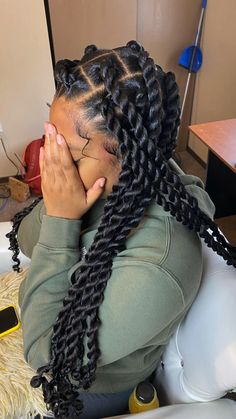 Jumbo Box Twists Hairstyles, Jumbo 2 Strand Twist, Singalese Twist Short, Jumbo Singles Twist Braids, Jumbo Twist With Curly Ends, Big Rope Twist Braids, Twist Jumbo Braids, Passion Twists Hairstyle Big Parts, Chunky Braids Black Women