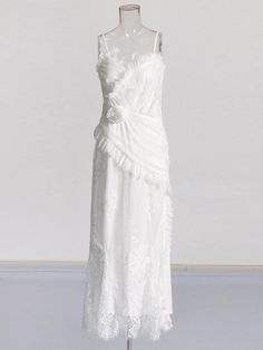 specification White Ruffled Gown For Garden Party, Spring White Wedding Dress, Sleeveless White Gown With Ruffles, White Sleeveless Gown With Ruffles, Sleeveless White Gown For Spring, White Sleeveless Gown For Spring, White Sleeveless Spring Gown, White Gown With Fitted Bodice For Garden Party, White Lace Maxi Dress With Fitted Bodice