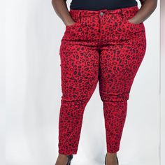 Red And Black Leopard Print, Five-Pocket Construction, Single-Button Closure With Front Zip, Ankle-Grazing Fit, And Belt Loops. Inseam Approx. 27" Mid Rise True To Size Fit, Very Comfortable Cotton, Spandex Model Is Wearing A Size 20w (My Usually Size) And Is 5" Tall Trendy Red Bottoms With Button Closure, Light Pink Jeans, Rolled Cuff Jeans, Animal Print Jeans, Cropped Wide Leg Jeans, Red Leopard, Black Leopard Print, Pink Jeans, Printed Jeans