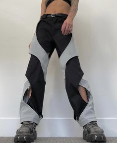 Mens Formal Aesthetic, Going To A Concert Outfit, Retro Futuristic Outfit, Futuristic Pants, Futuristic Fashion Aesthetic, Customized Pants, Futuristic Clothes, Y2k Techwear, Low Rise Sweatpants