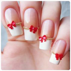 Helene on Instagram “ French Nails with Bows ” Christmas nails, Christmas nail art designs French Toe Nails, Red Gel Nails, Maroon Nails, Christmas Nail Art Designs, Winter Nail